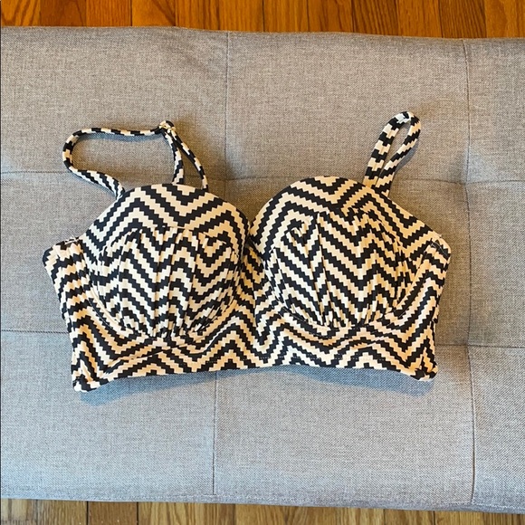 Bikini top - Picture 1 of 2